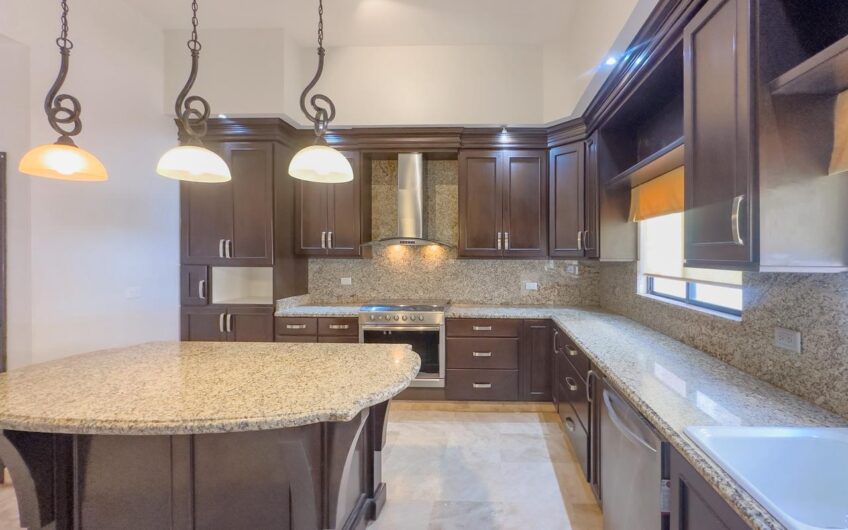 Los Lagos Residencial