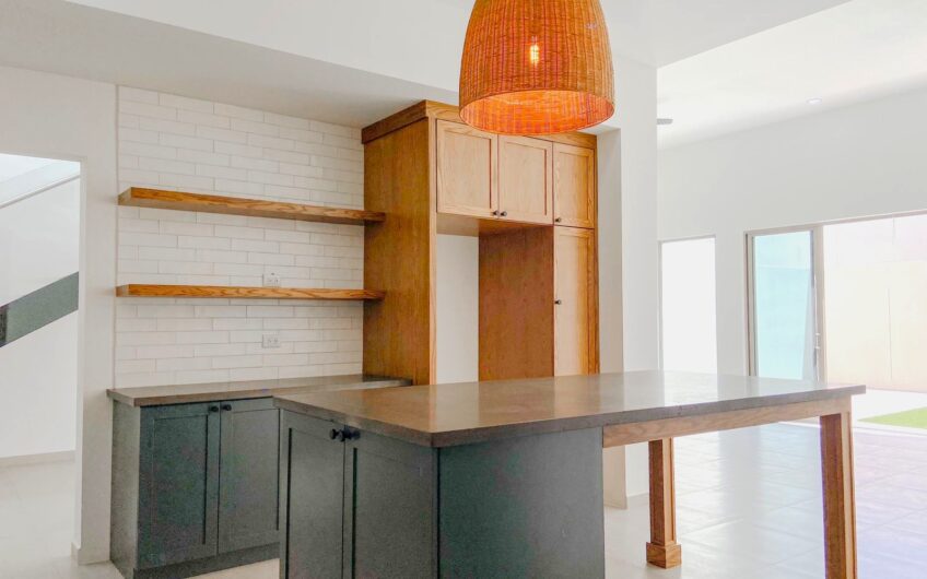 La Mirada Residencial